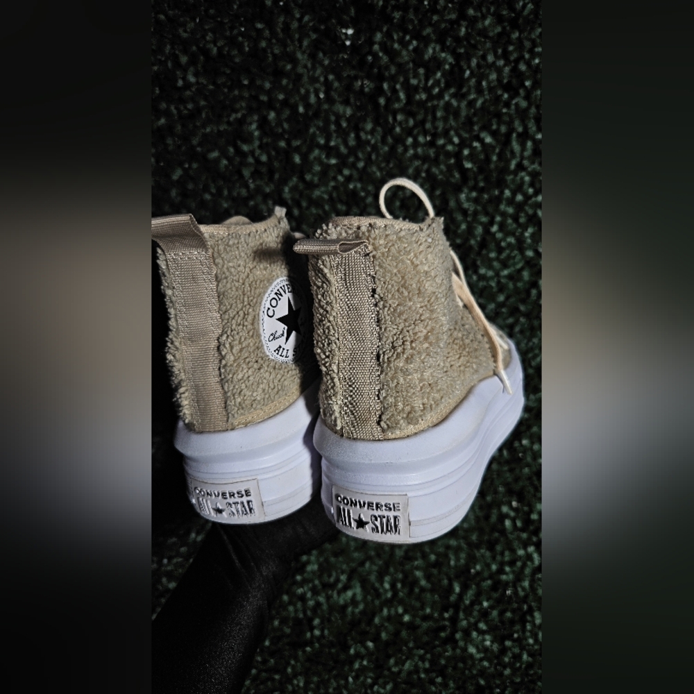Converse Tan and White Sneakers - Picture 4 of 6